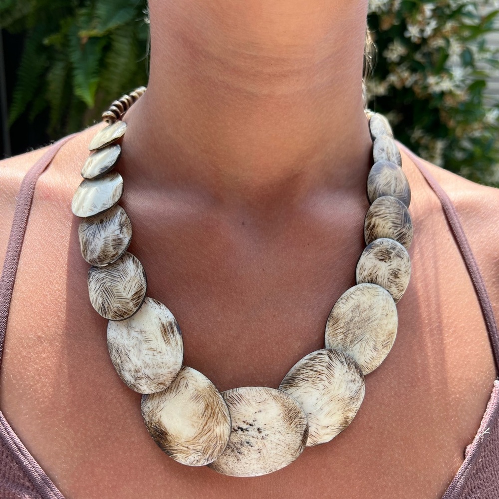 1920’s Vintage Hand Carved Bone Bead Necklace